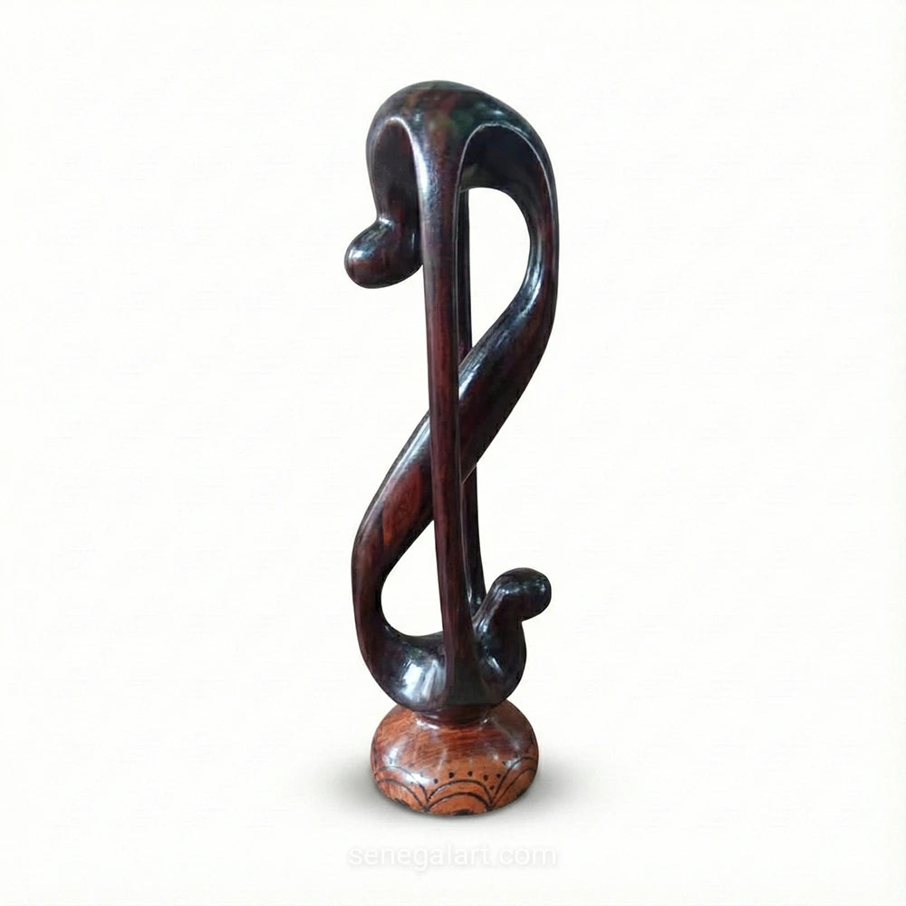 Sculpture Africaine Abstraite en Bois Poli - Fait Main Et Pièce Unique